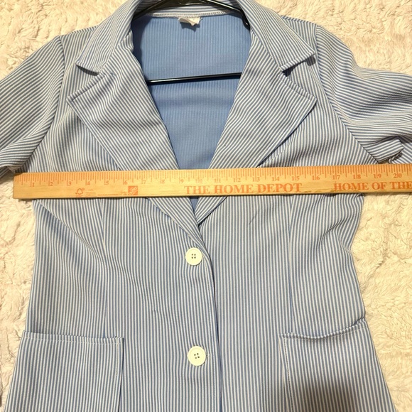 Vintage Blue & White Pinstripe Women’s Blazer Size 14 Fits Modern M Classic - Picture 3 of 6